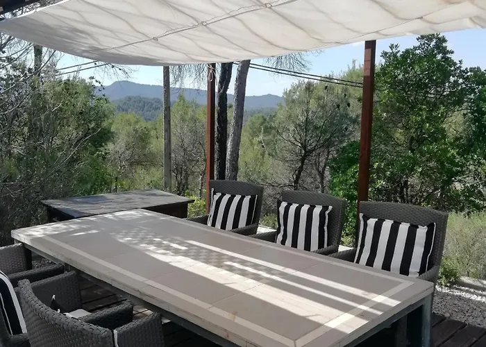 Casa Neus Dağ evi *